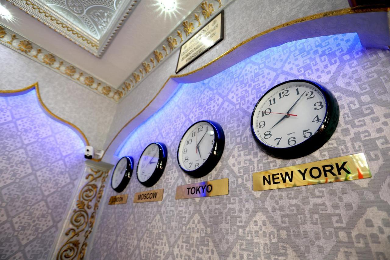 Hotel Plaza 777 Samarcande Extérieur photo